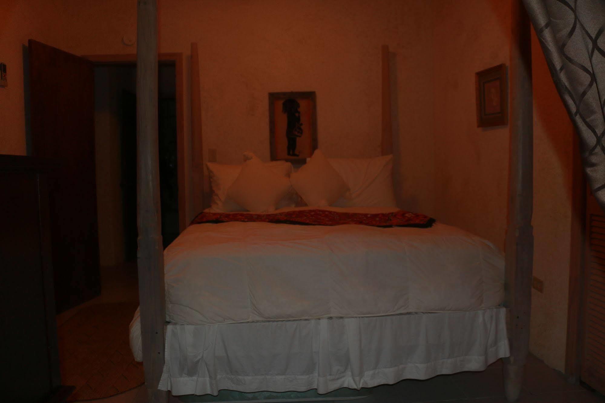 The Sugar Apple Lodging Dunmore Town Kültér fotó