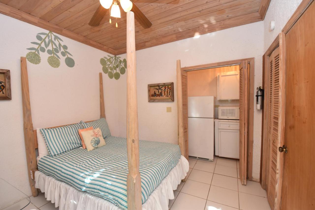 The Sugar Apple Lodging Dunmore Town Kültér fotó