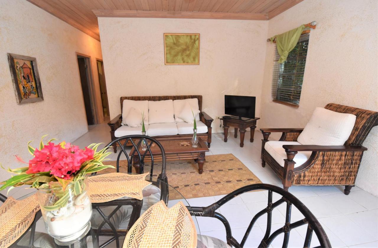 The Sugar Apple Lodging Dunmore Town Kültér fotó