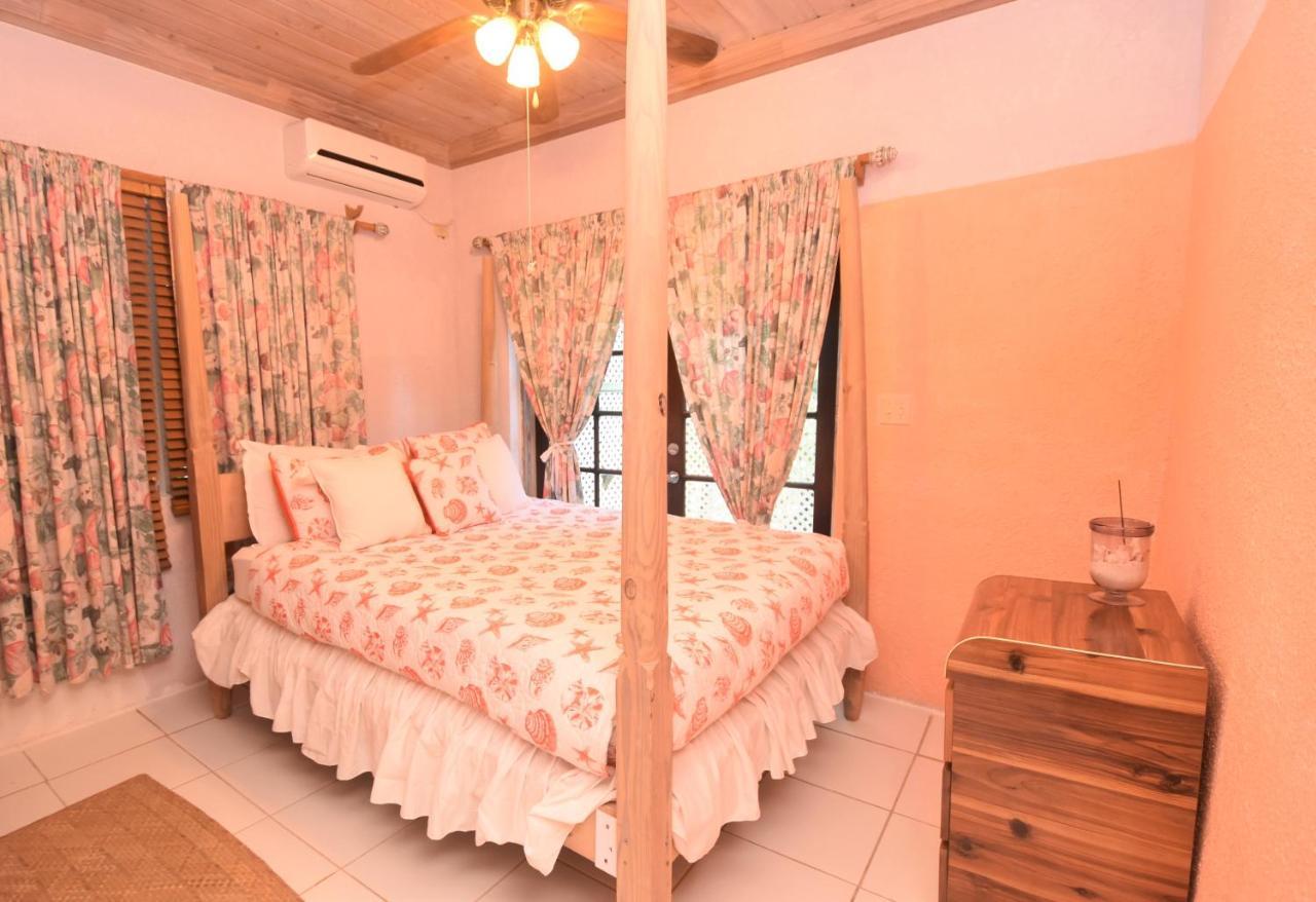 The Sugar Apple Lodging Dunmore Town Kültér fotó